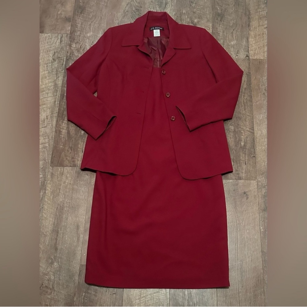 Vintage Red Women's Dress Suit by
JG Hook - Picture 4 of 10